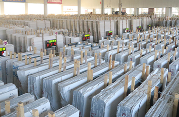 Joyace Stone adds Jianming slabs storage warehouse, the company's prefabricated slabs volume reaches 80,000㎡.